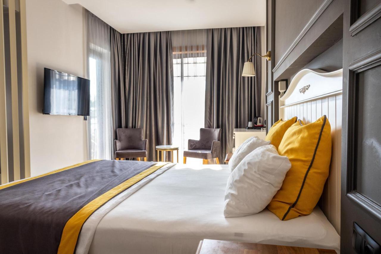 Deluxe Room,1205856835:JPEG