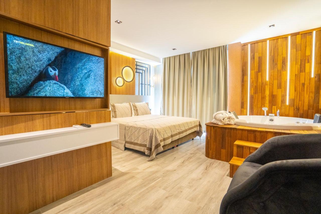 Deluxe Room Jacuzzi,1296991165:JPEG