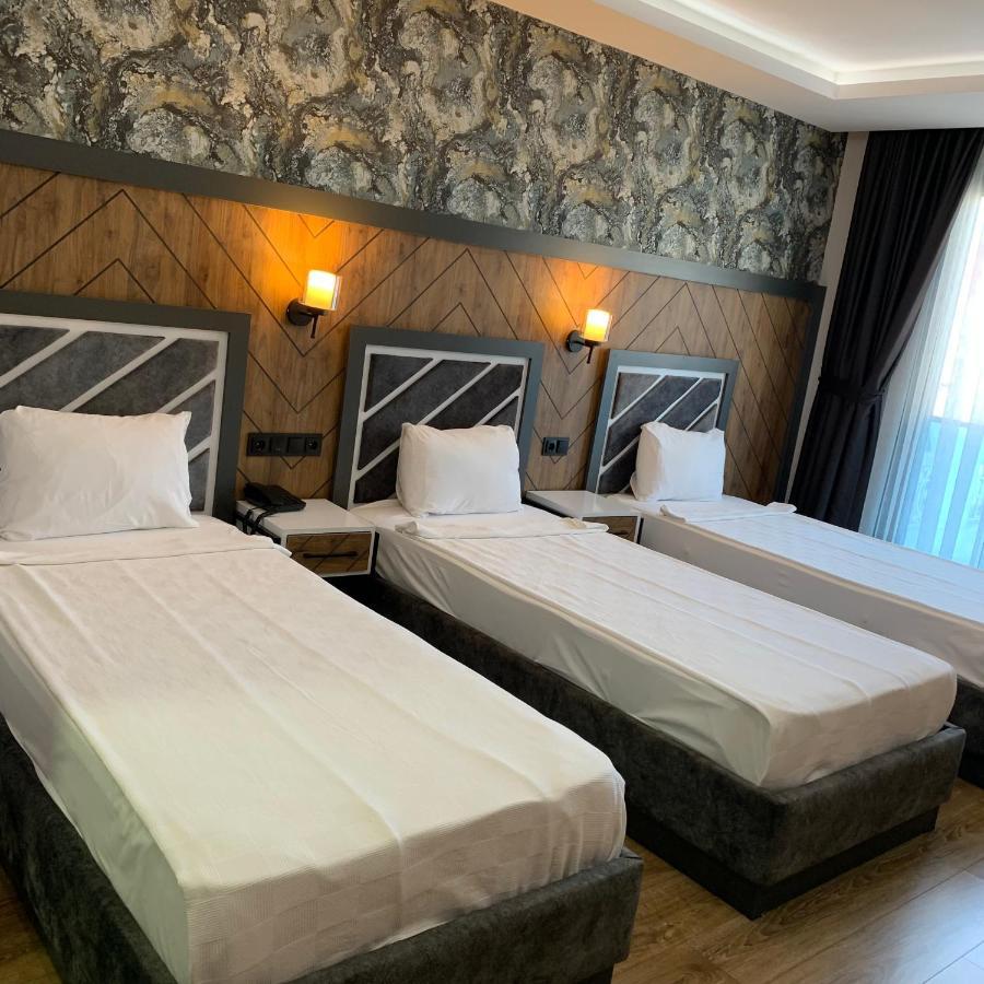 Deluxe Triple Room,1590544177:JPEG