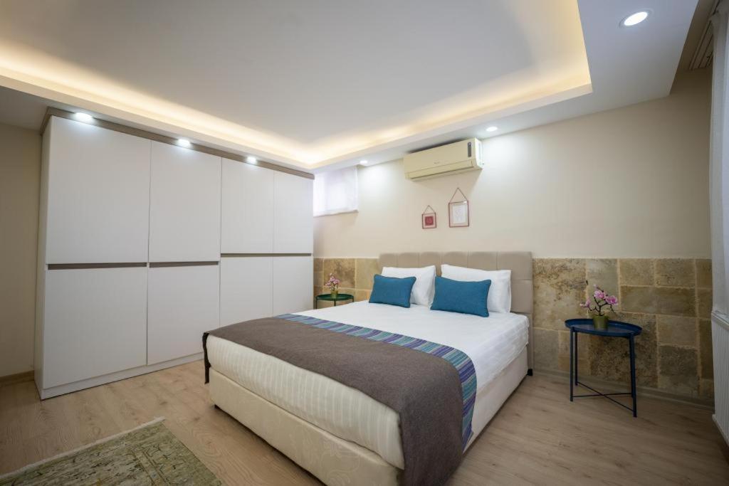 Apartment with Garden View,1324742830:JPEG