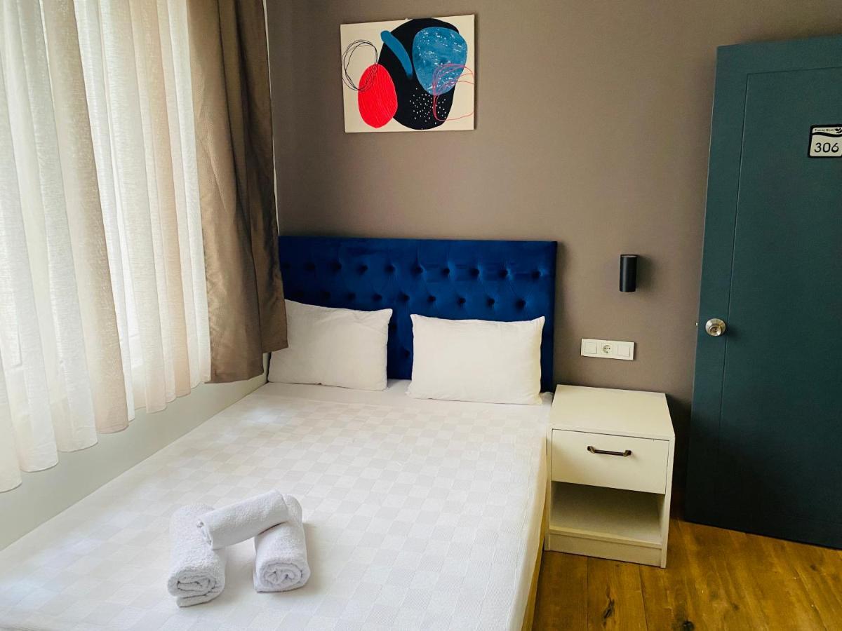 Single Room with Private Bathroom