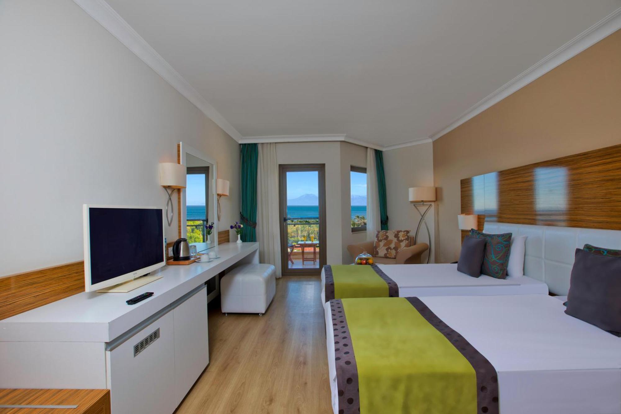 Aqua Standard Sea View Room