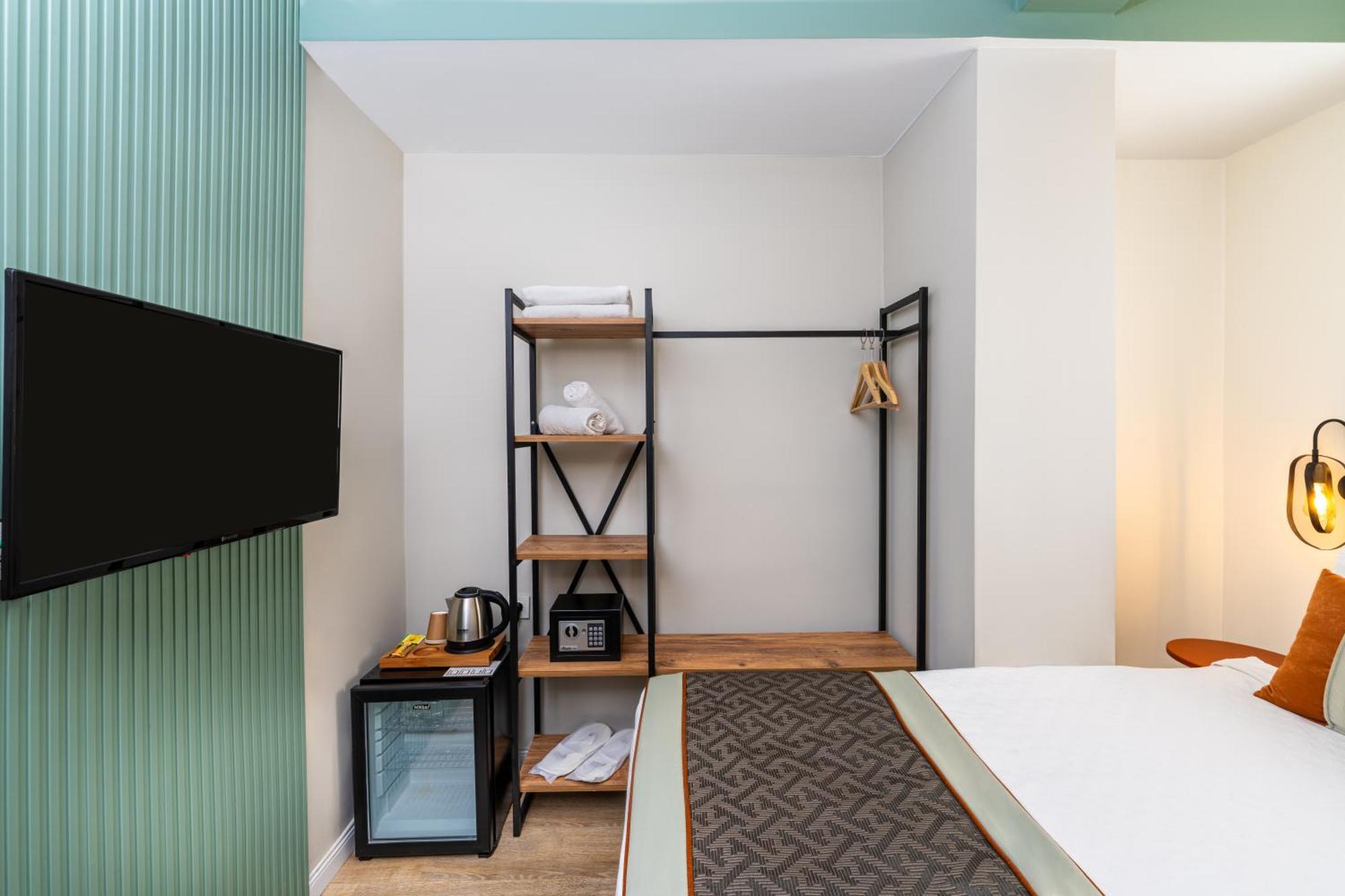 Budget Double Room,1641194097:JPEG