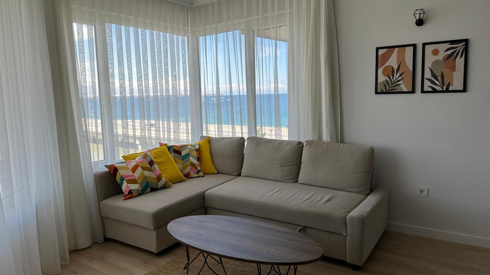 Apartment with Sea View