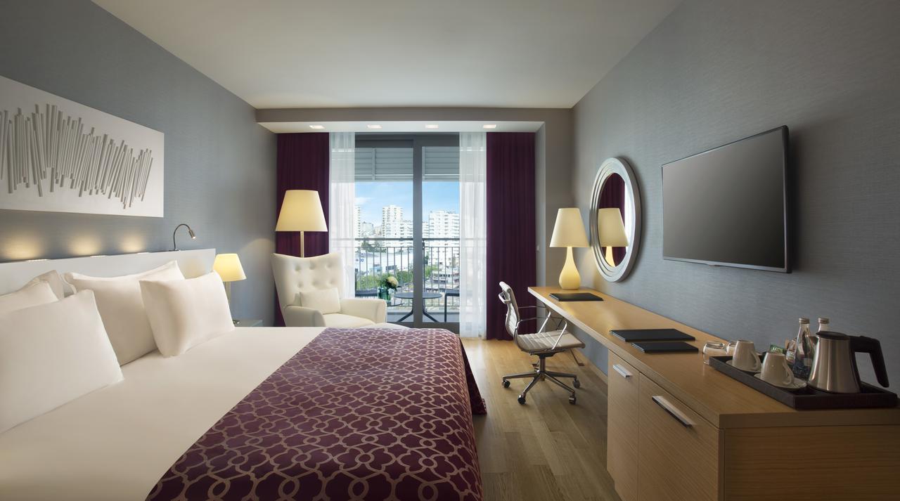 Deluxe Doppel-/Zweibettzimmer