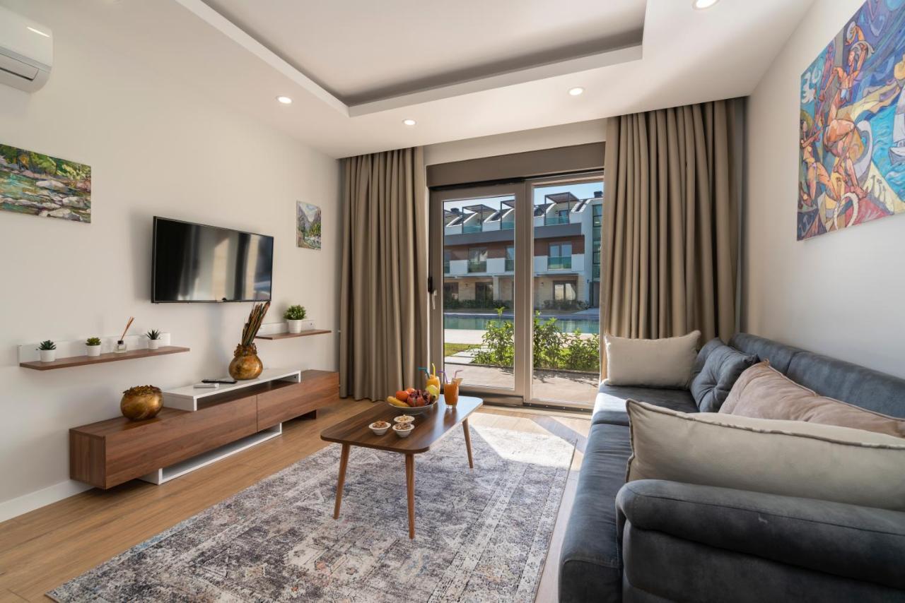 Suite with Pool View