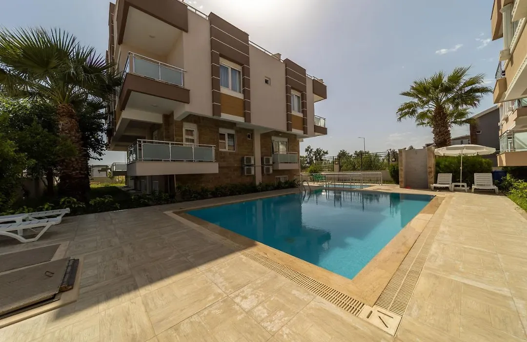 Comfortable Apartment With Shared Pool Near Beach In Muratpasa, Antalya-1