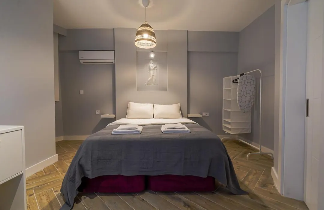 Central Flat Near Beach In Muratpasa Antalya-1