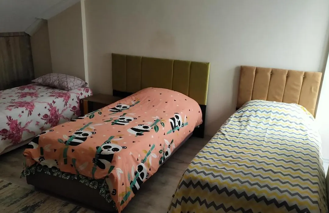 3 Beds Private Room In An 2+1 Apartment-1