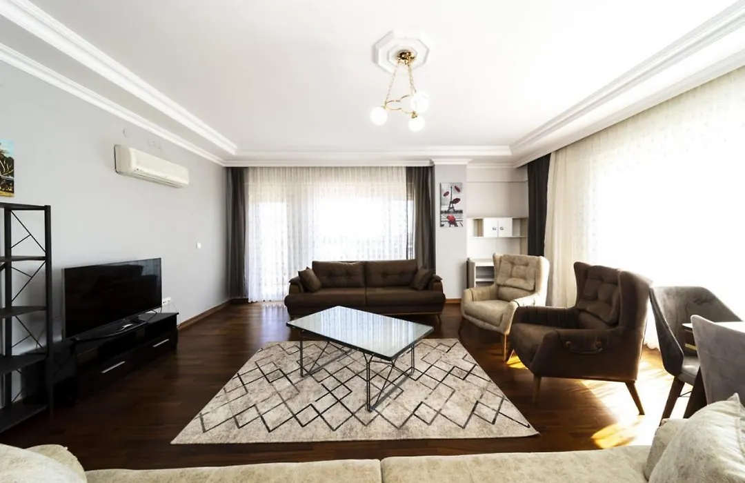 Flat With Sea View 5 Min To Beach In Antalya-1