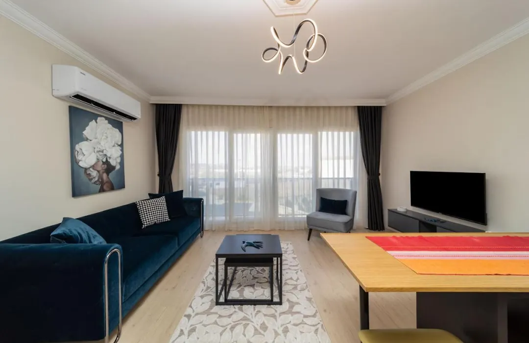 Lovely Flat 2 Km To Lara Beach In Muratpasa-1
