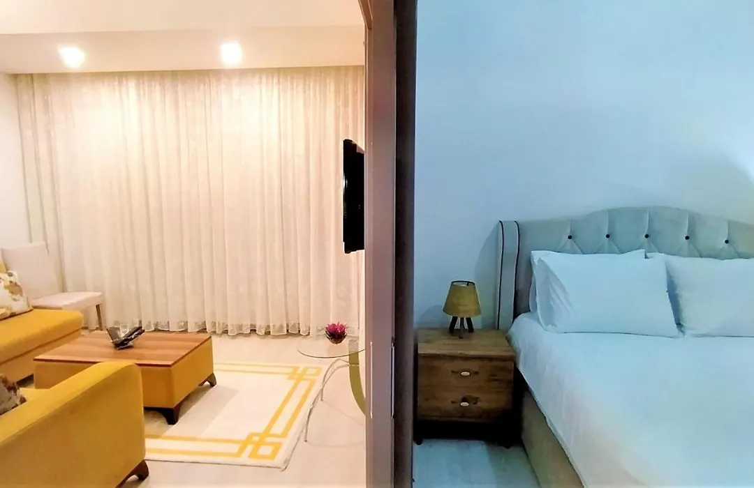 Central Flat With Shared Pool In Kepez Antalya-1