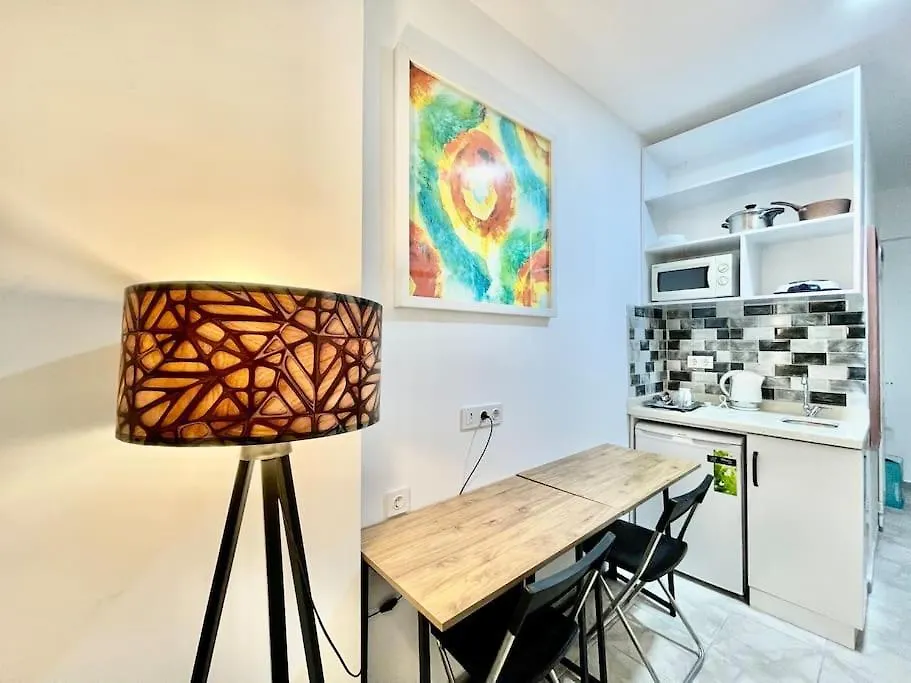 Cozy Midtown Studio In Antalya U3-1