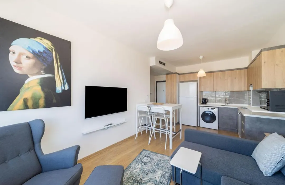 Pleasant Flat With Shared Pool In Kepez-1