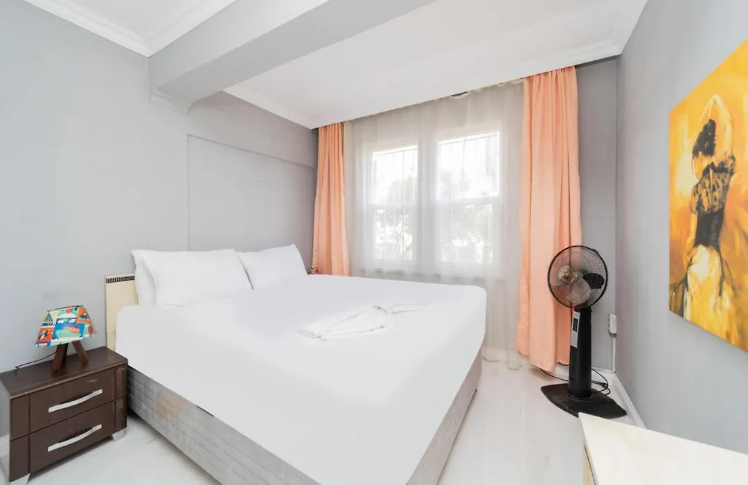Dreamy Flat With Backyard Near Lara In Muratpasa-1