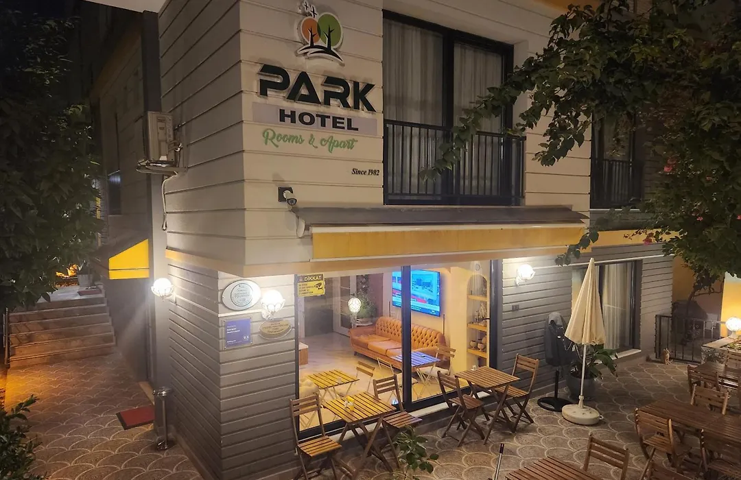 Park Hotel Rooms&Apart-1