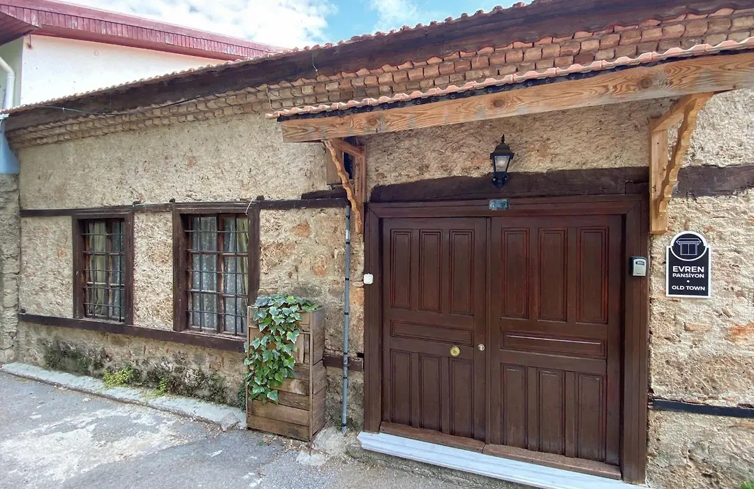 Old Town Cozy Villa In The Heart Of Antalya-1