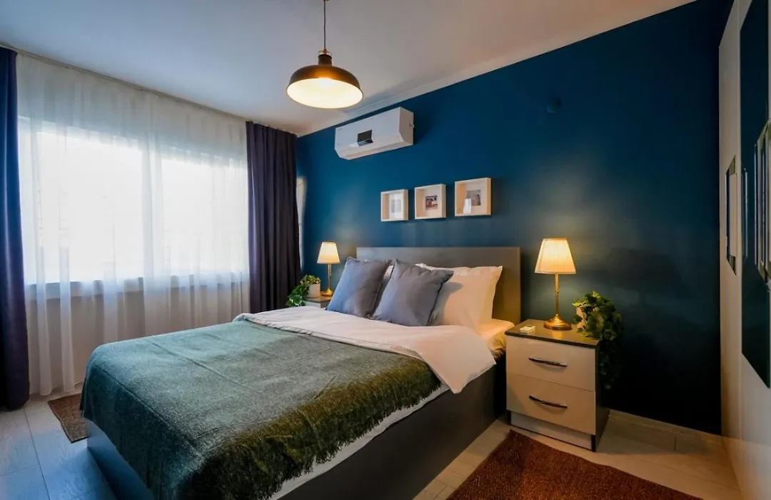 Excellent Flat Near Hadrian'S Gate-1