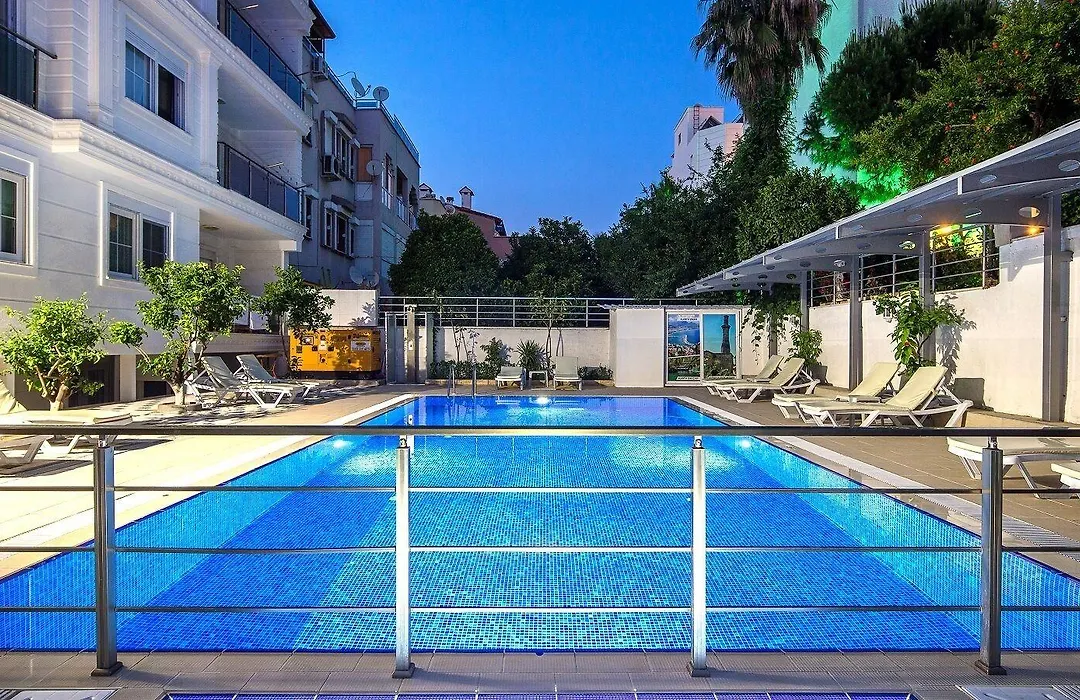Roma Residence - Emir Gursu Houses B-1