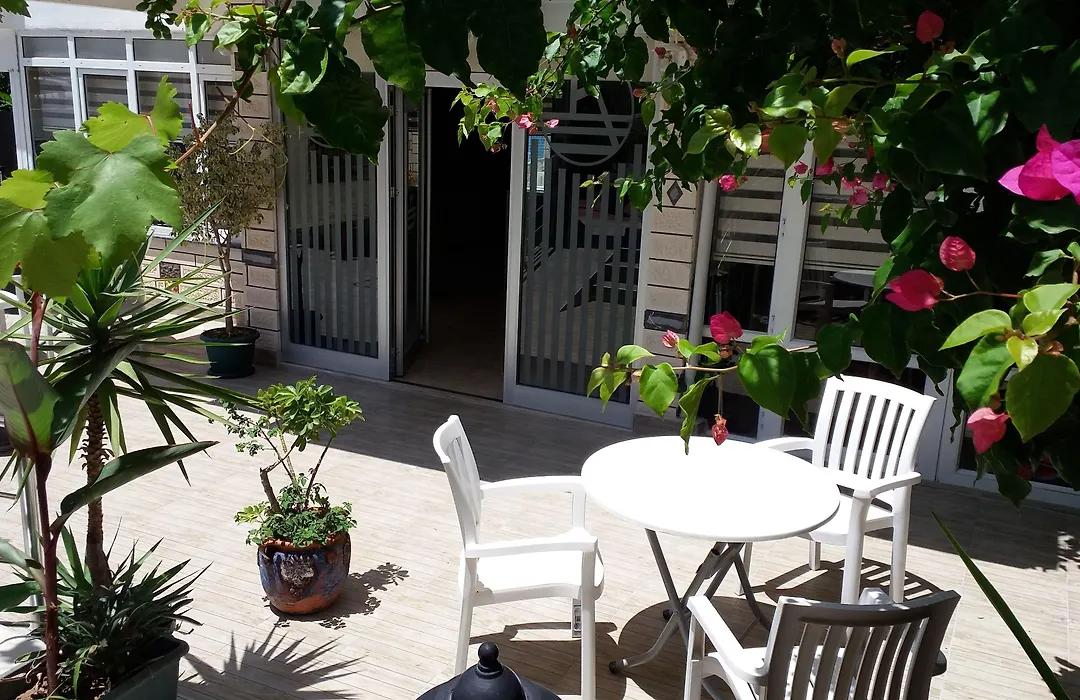 Isinda Hotel-1