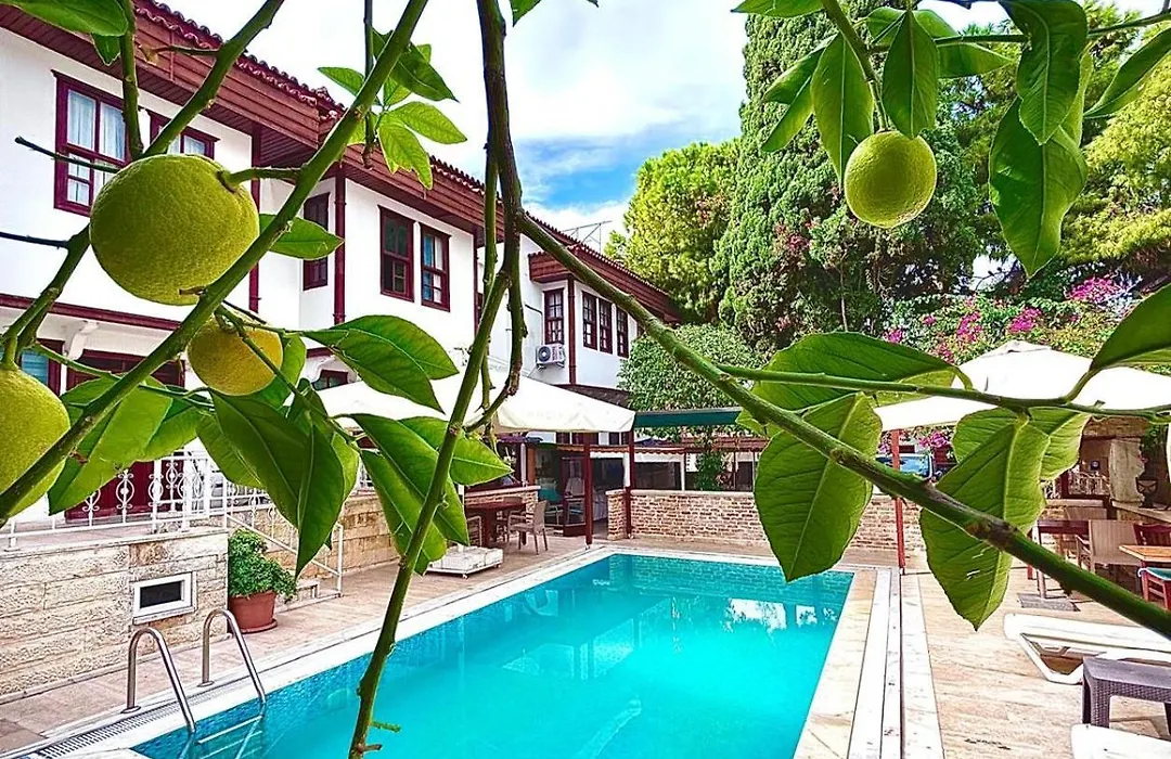 Urcu Hotel-1