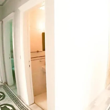 3 Bedhroom Near The Beach-3