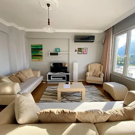 Refurnished Flat Near Konyaalti Beach-3