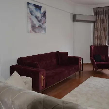 Appartement Cosy Et Tout Equipe Au Coeur D'Antalya-3