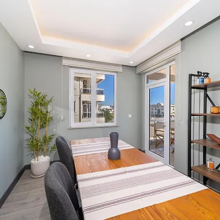 Flat With Walking Distance To Beach In Antalya-2