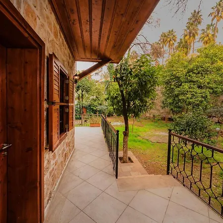Zemira Garden Hotel-2