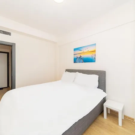 Nifty Flat W Shared Pool In Kepez-2