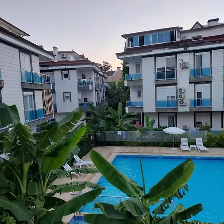 Magnificent 2+1 Flat With Swimming Pool In Lara-2