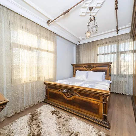 Lovely Flat With Sea View Near Beach In Muratpasa-3