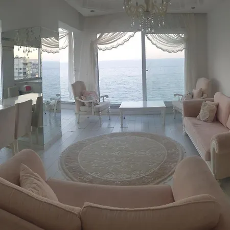 Antalya Konyaalti Plajinda Muhtesem Bir Tatil-2