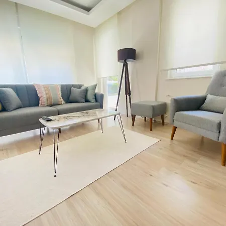 Aether Flats No3,Old Town,Beach,Central,Netflix-2