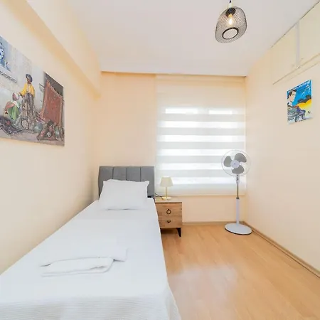 Cozy Flat With Balcony 5 Min To Konyaalti Beach-2