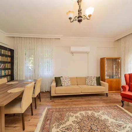 Amazing Flat In The Heart Of Muratpasa-2