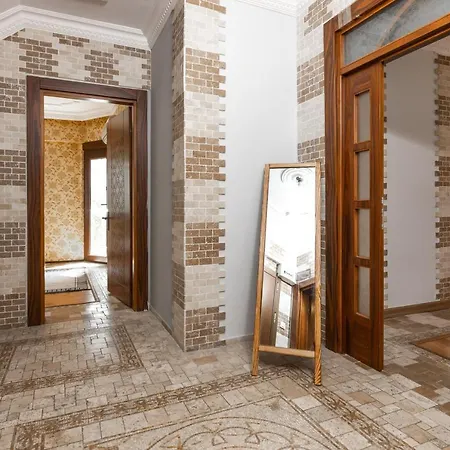 Large Duplex Apartment With Sea View-3