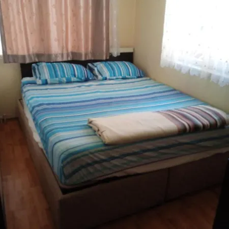 Tpasa Family Apartment House Rental Flat Hostel Rooms-3