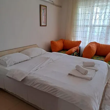Martili Villa Famili Home-2