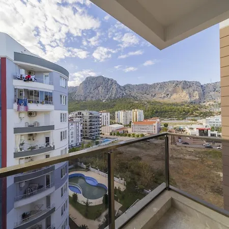 Mesmerizing Flat Close To Konyaalti-3