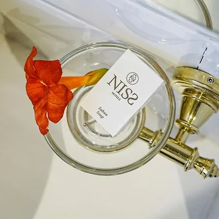 Niss Gold-3