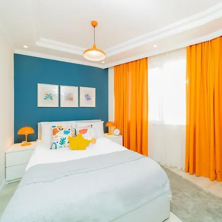 Vibrant And Central Apartment In Muratpasa-2