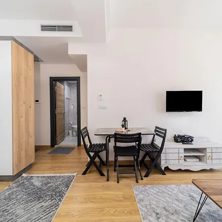 Great Flat With Shared Pool In Kepez-3