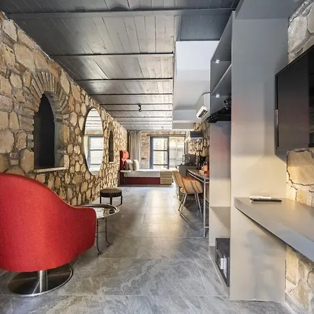 Marvelous Studio Flat Near Hadrians Gate-2