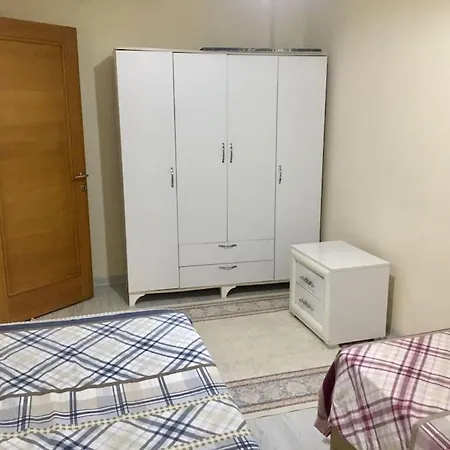 Прекрасная Квартира С Бассейном-2