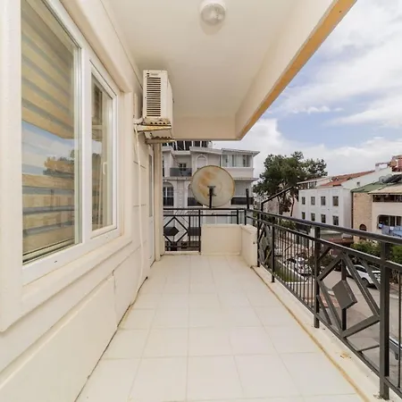 Commodious Flat Near Seaside In Antalya Konyaalti-2