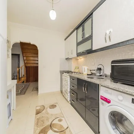 Capacious Flat With Terrace In Central Muratpasa-3
