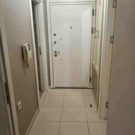 Antalya Konyaalti Plaji Havuzbasi 1+1 Daire-3