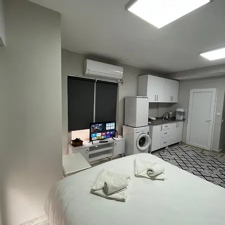 Budget Friendly Studio In The Heart Of Antalya-3